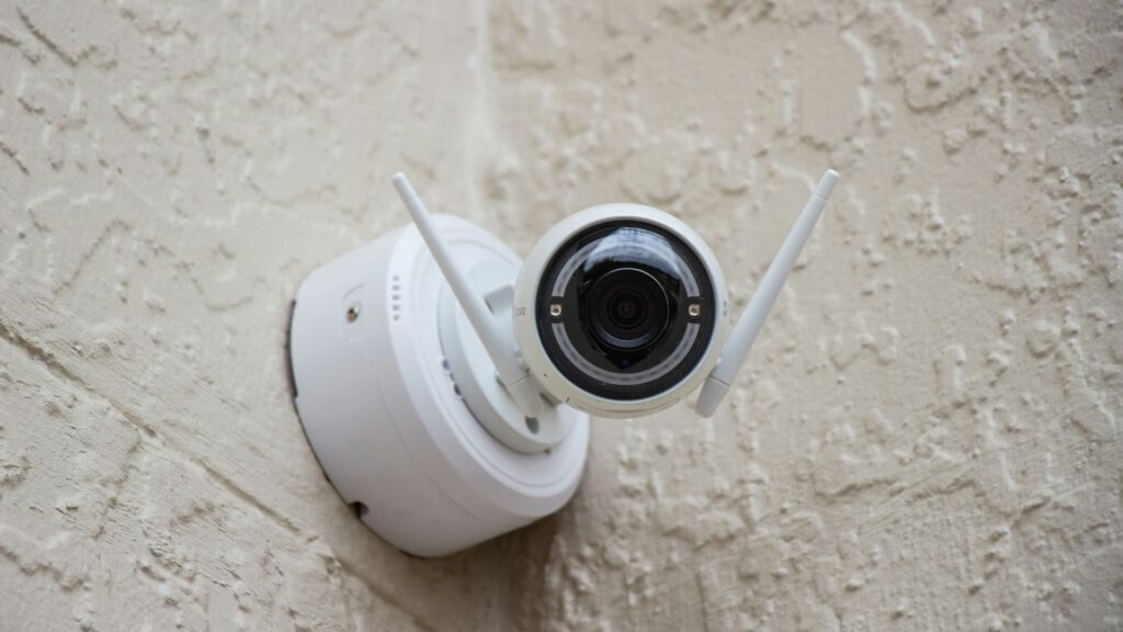 Choosing the right security company for your needs explained